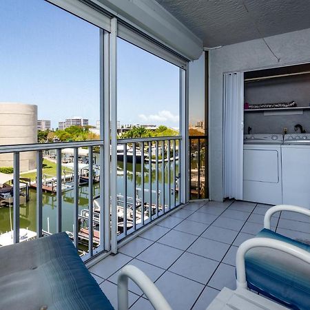 Royal Pelican 381 Fort Myers Beach Exterior photo