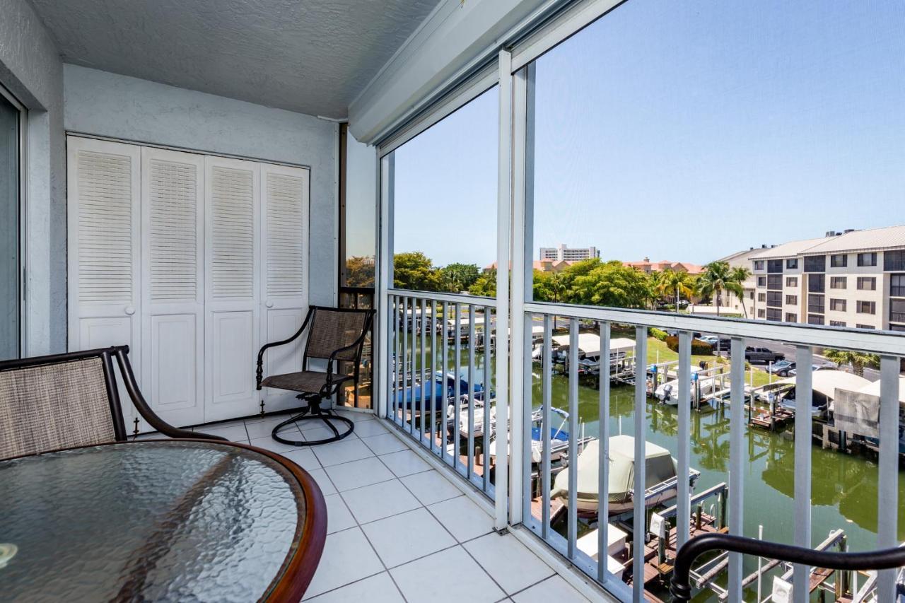 Royal Pelican 381 Fort Myers Beach Exterior photo